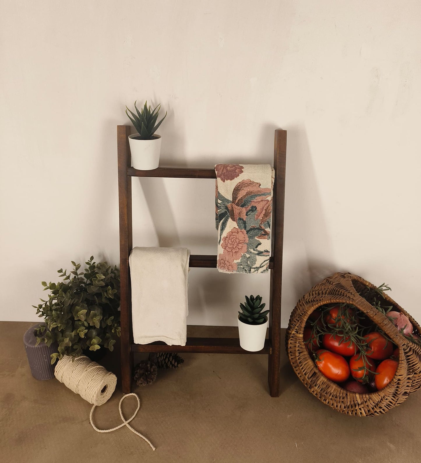 Leaf Wooden Kitchen Ladder