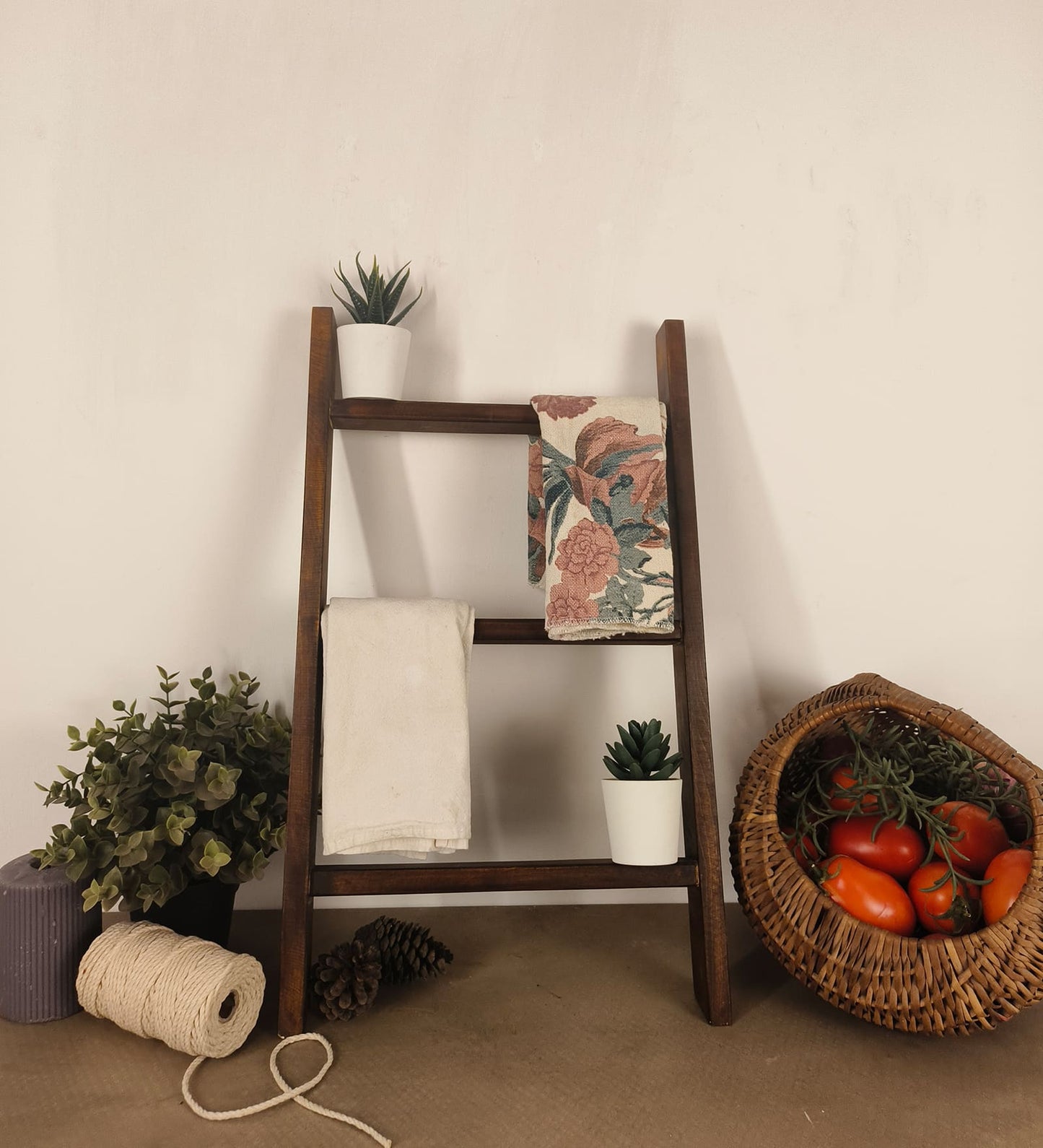 Leaf Wooden Kitchen Ladder