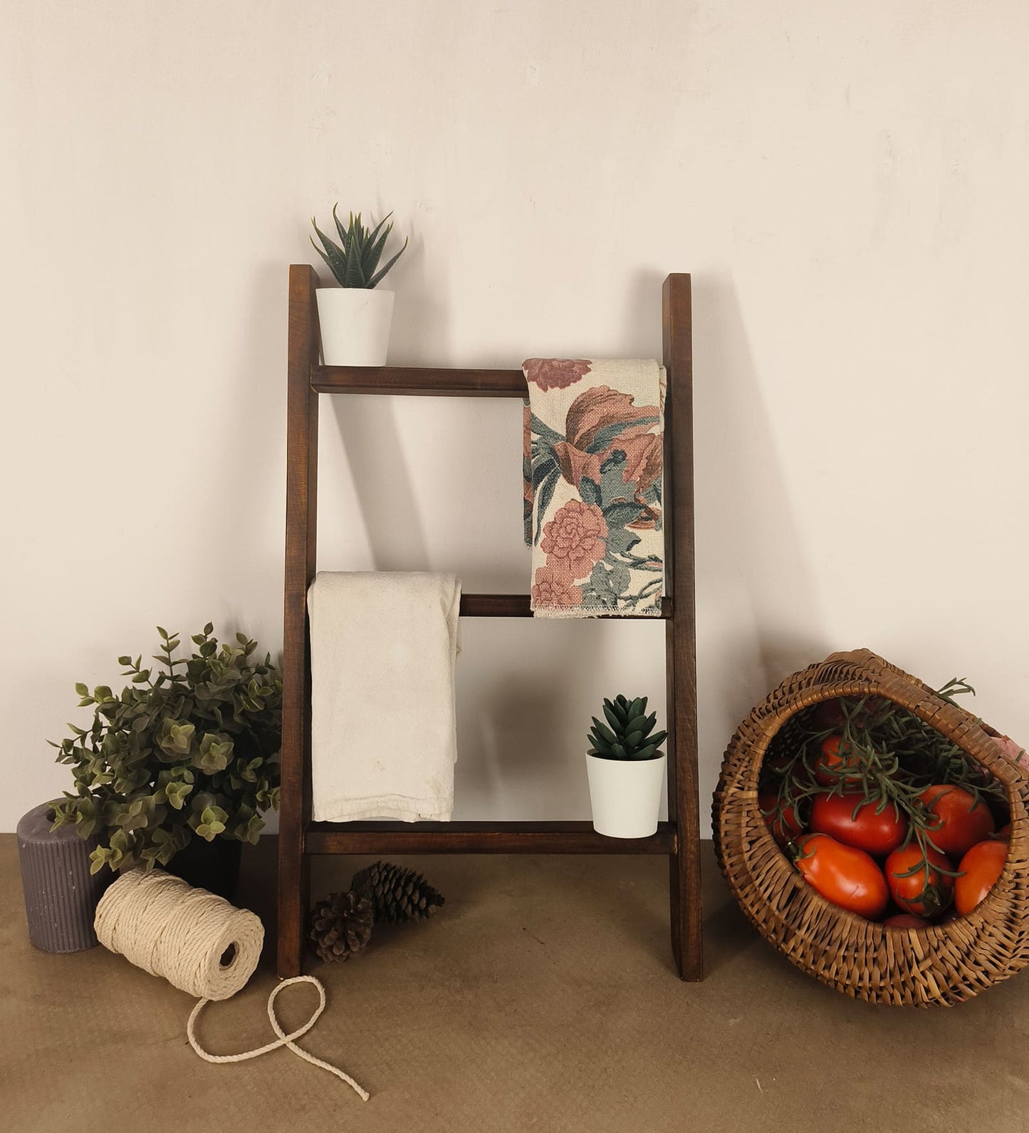 Leaf Wooden Kitchen Ladder