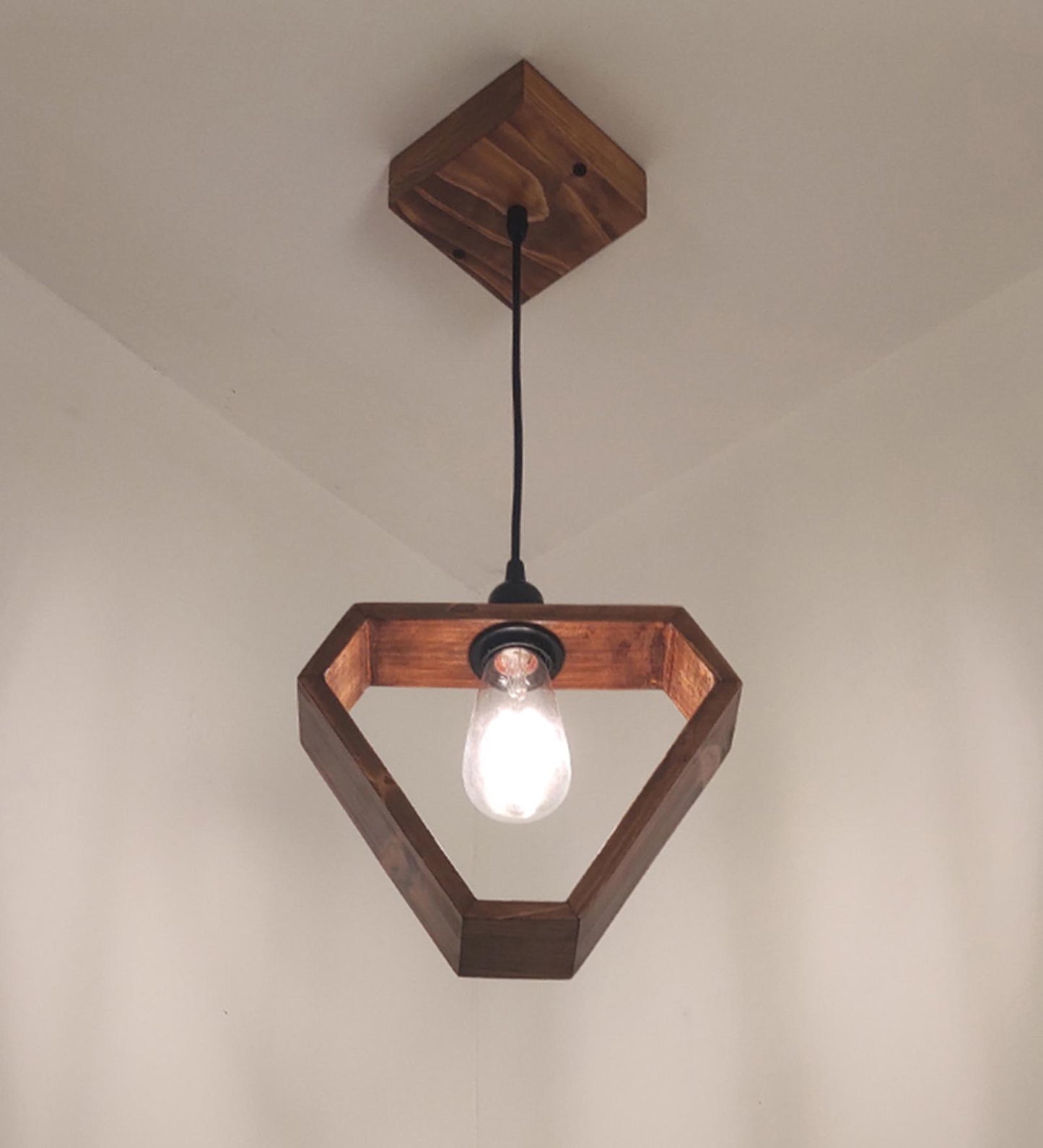 Make Brown Wooden Single Hanging Lamp