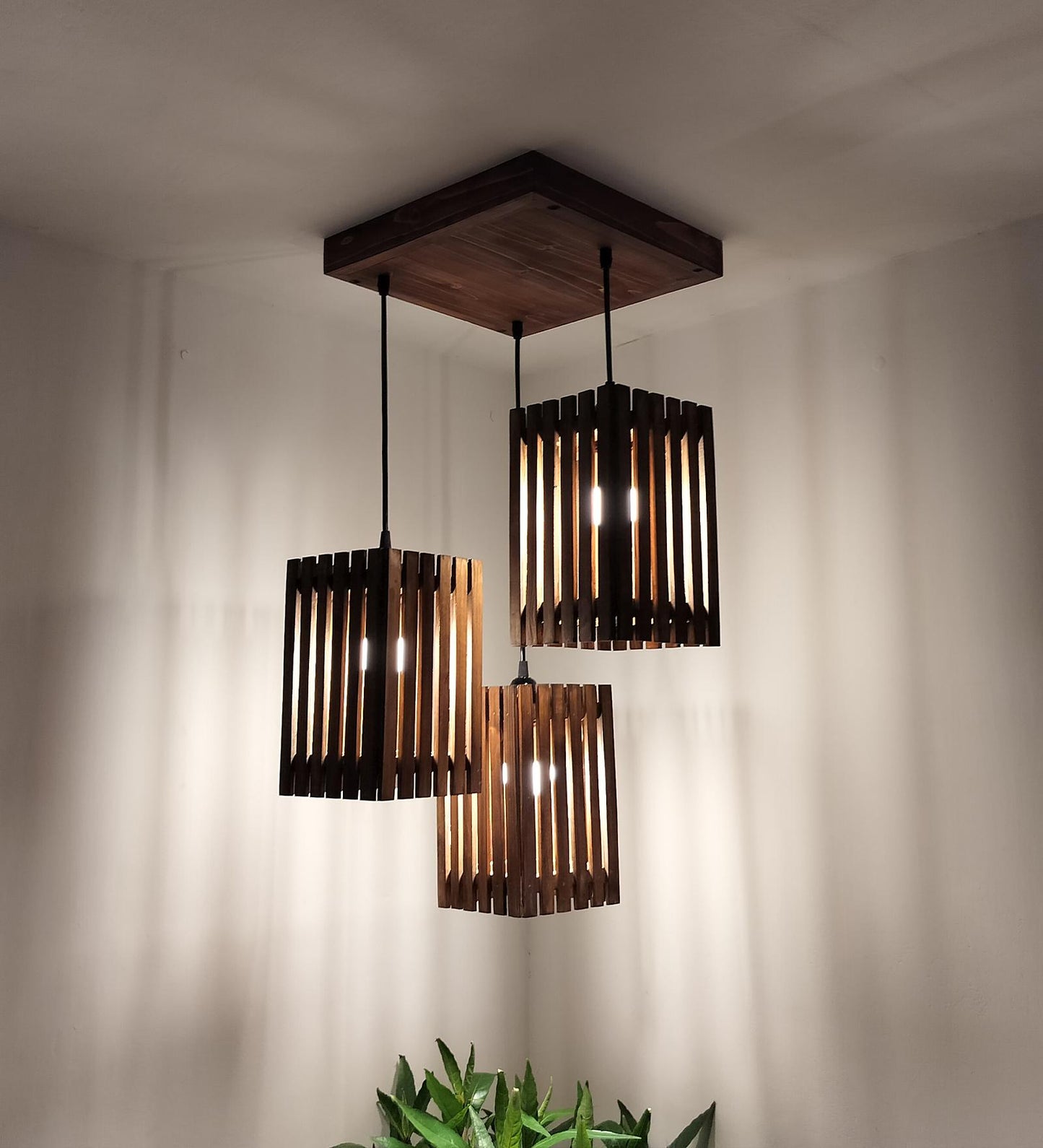 Violet Brown Wooden Cluster Hanging Lamp