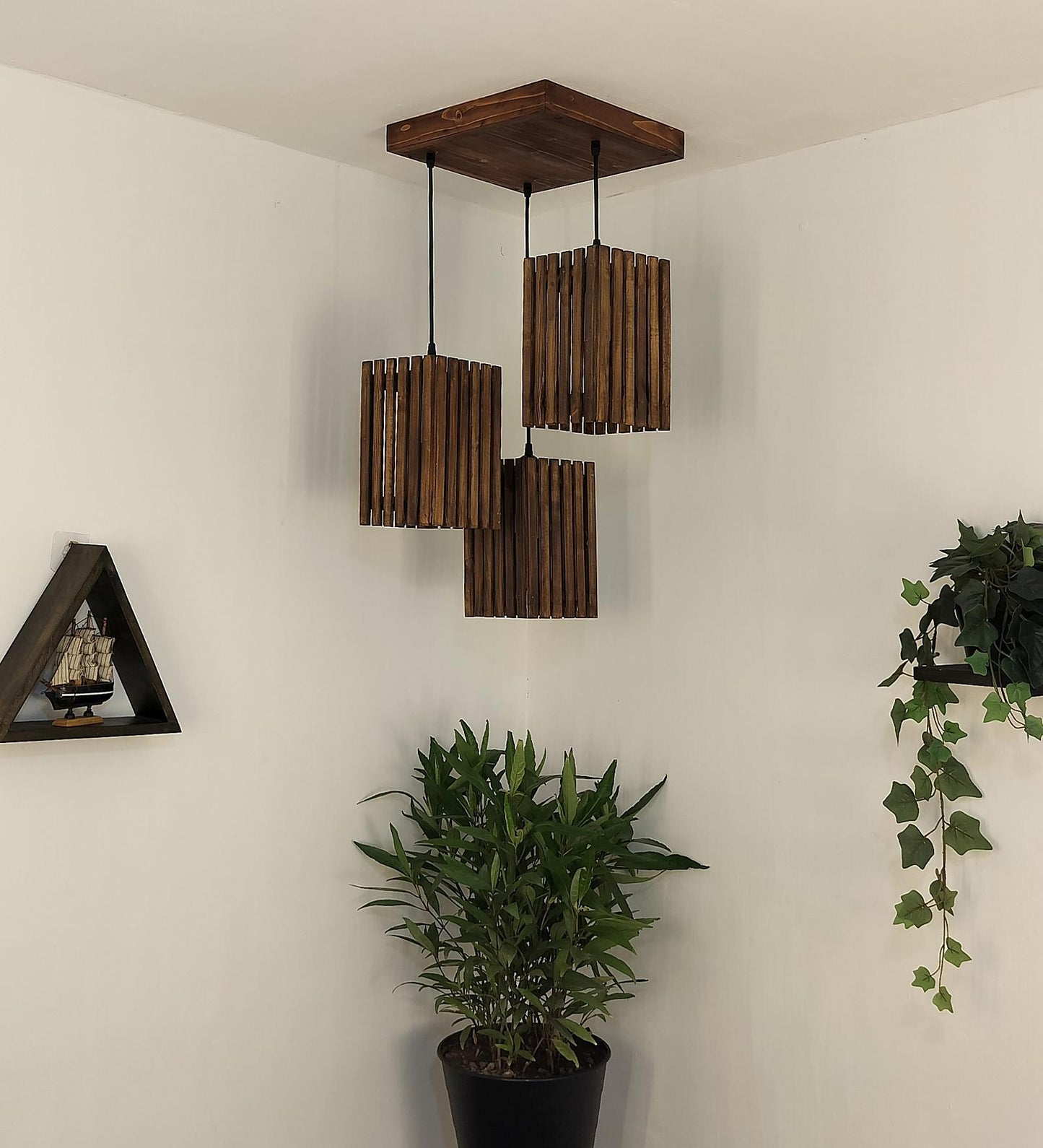 Violet Brown Wooden Cluster Hanging Lamp