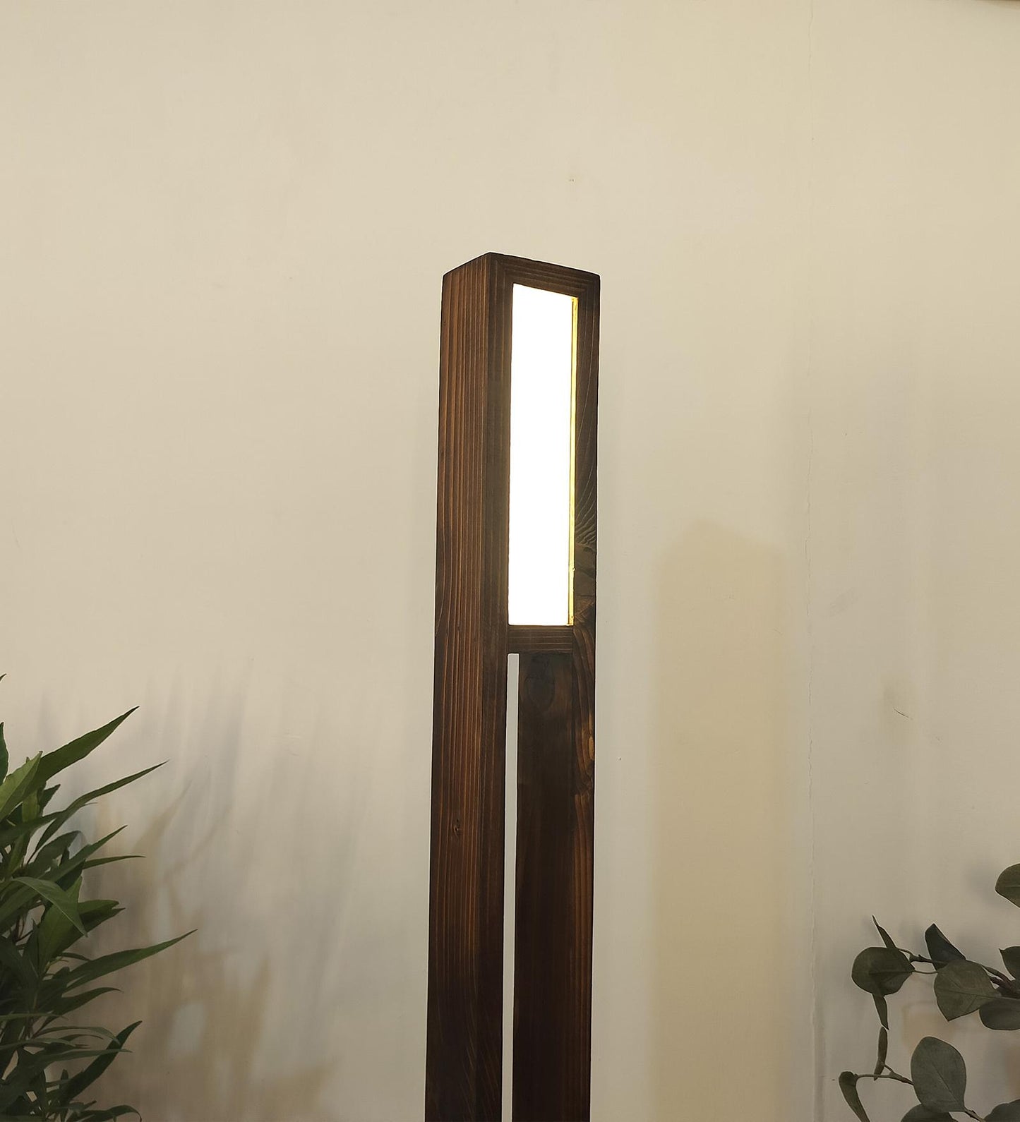Say Wooden LED Floor Lamp with Brown Base