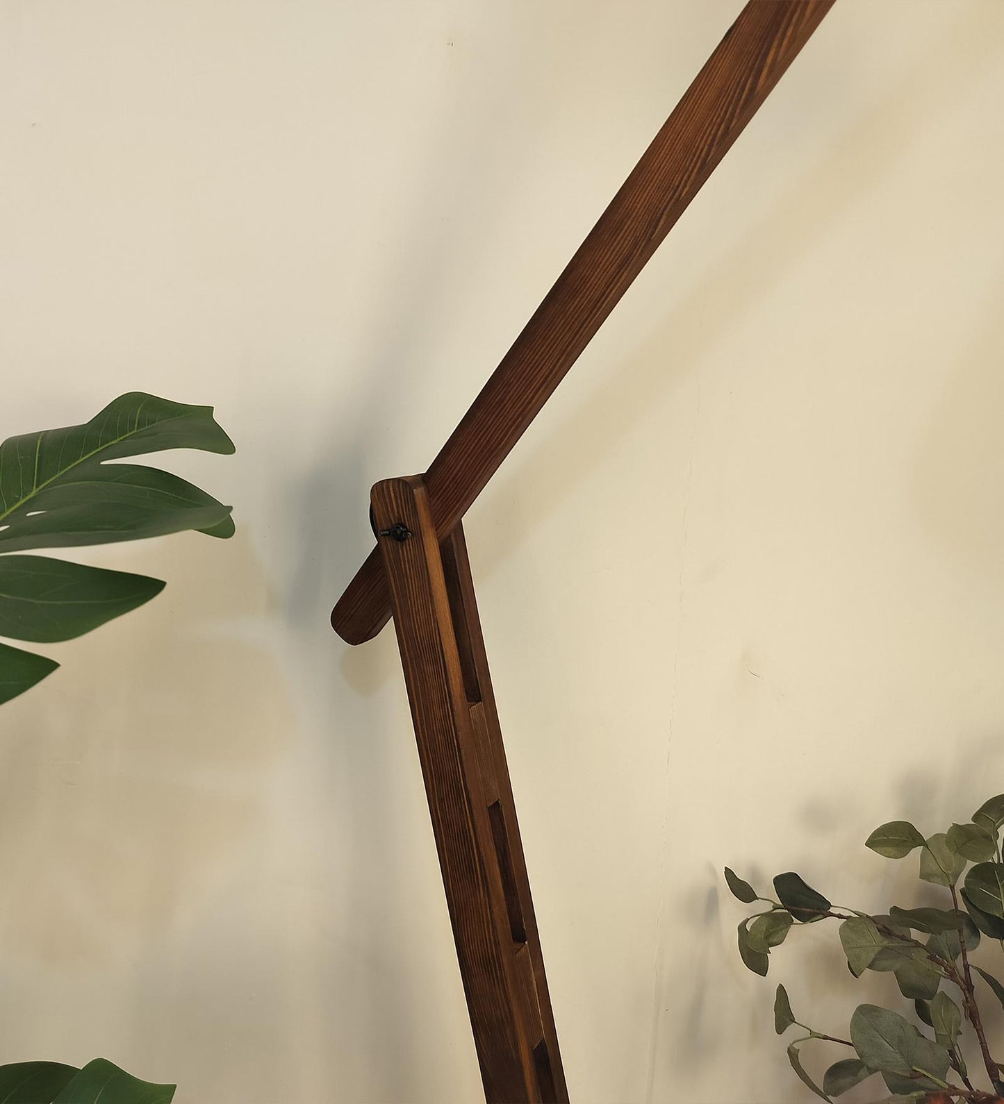 Mountain Wooden Floor Lamp with Brown Base and Jute Fabric Lampshade
