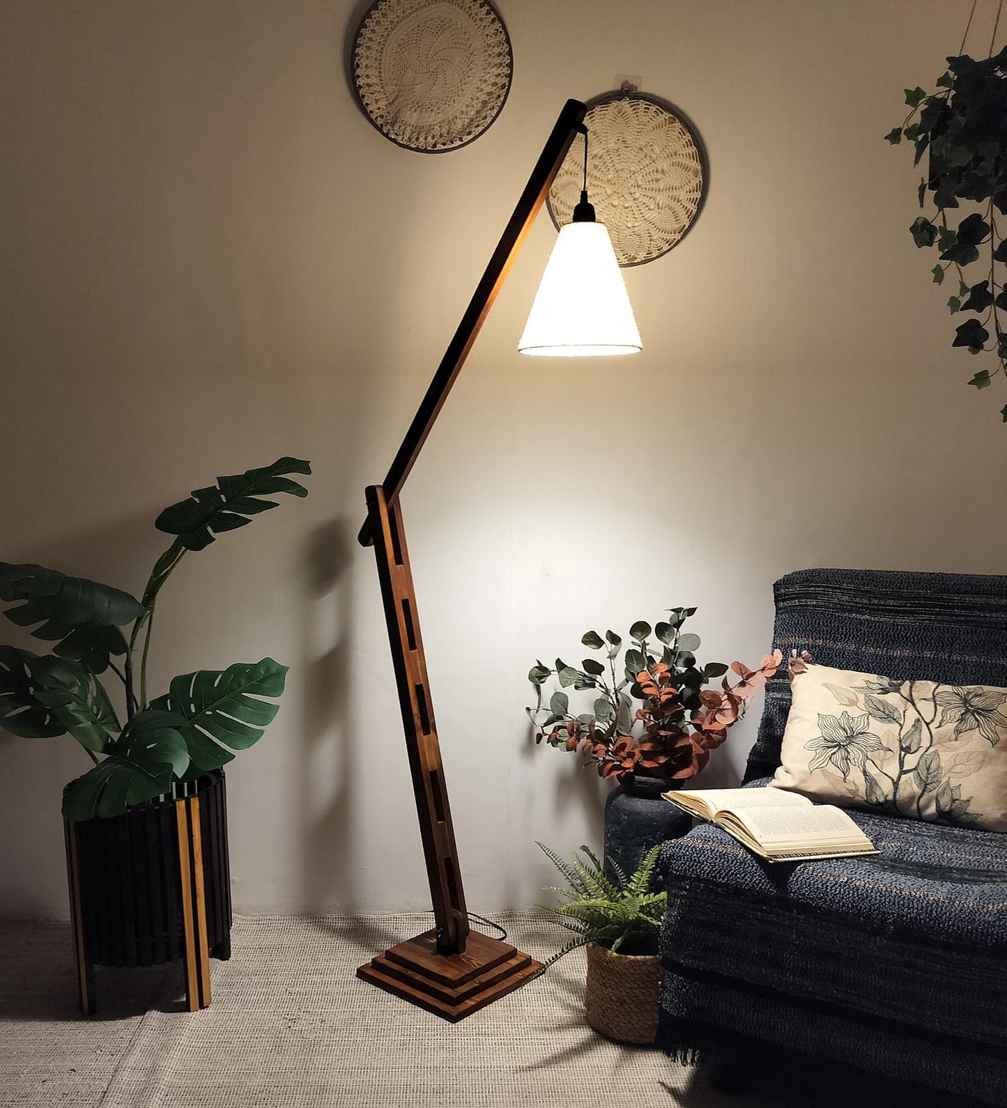 Mountain Wooden Floor Lamp with Brown Base and Jute Fabric Lampshade
