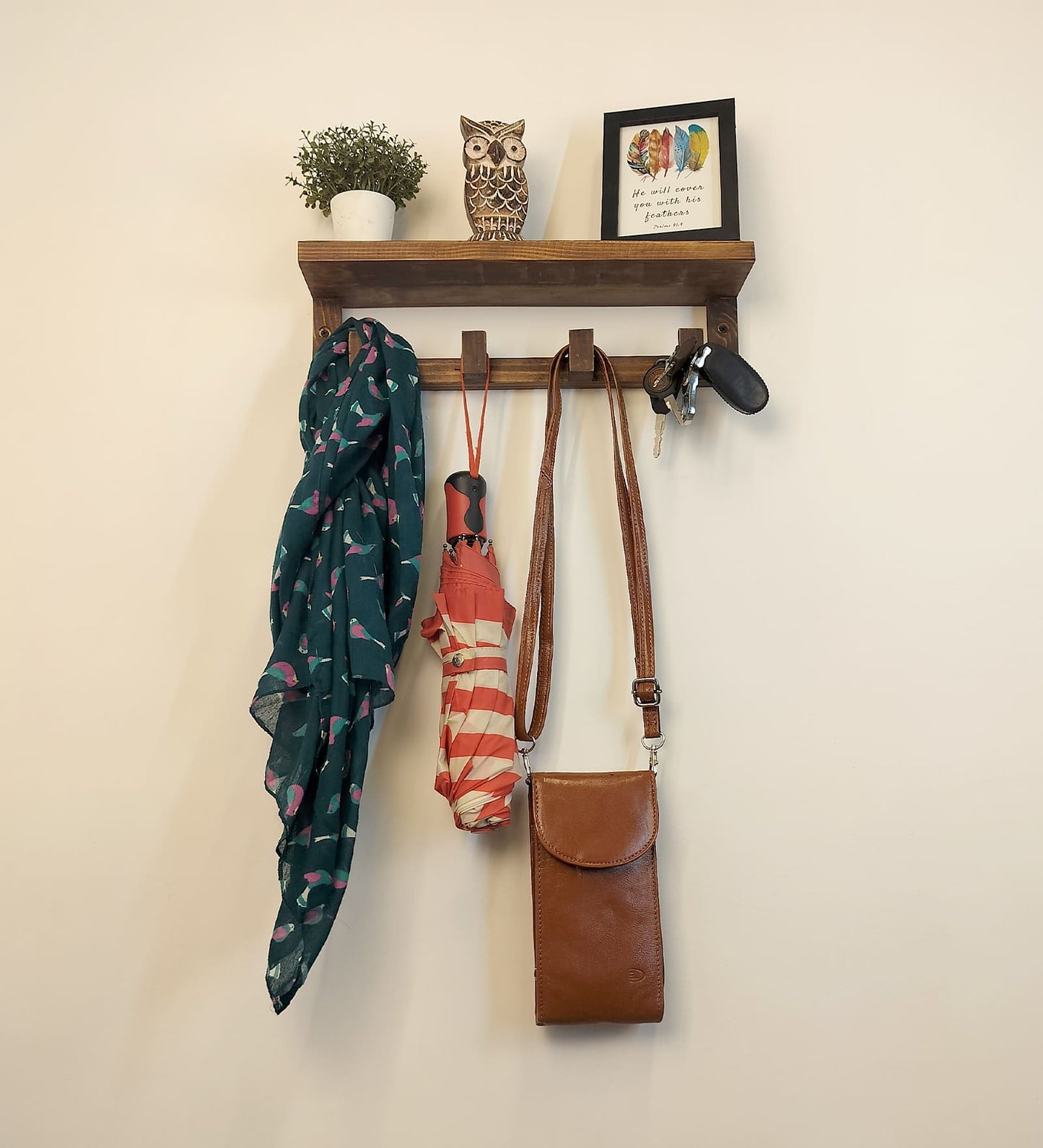 Feel Wooden Wall Shelf Organiser with Key Holders