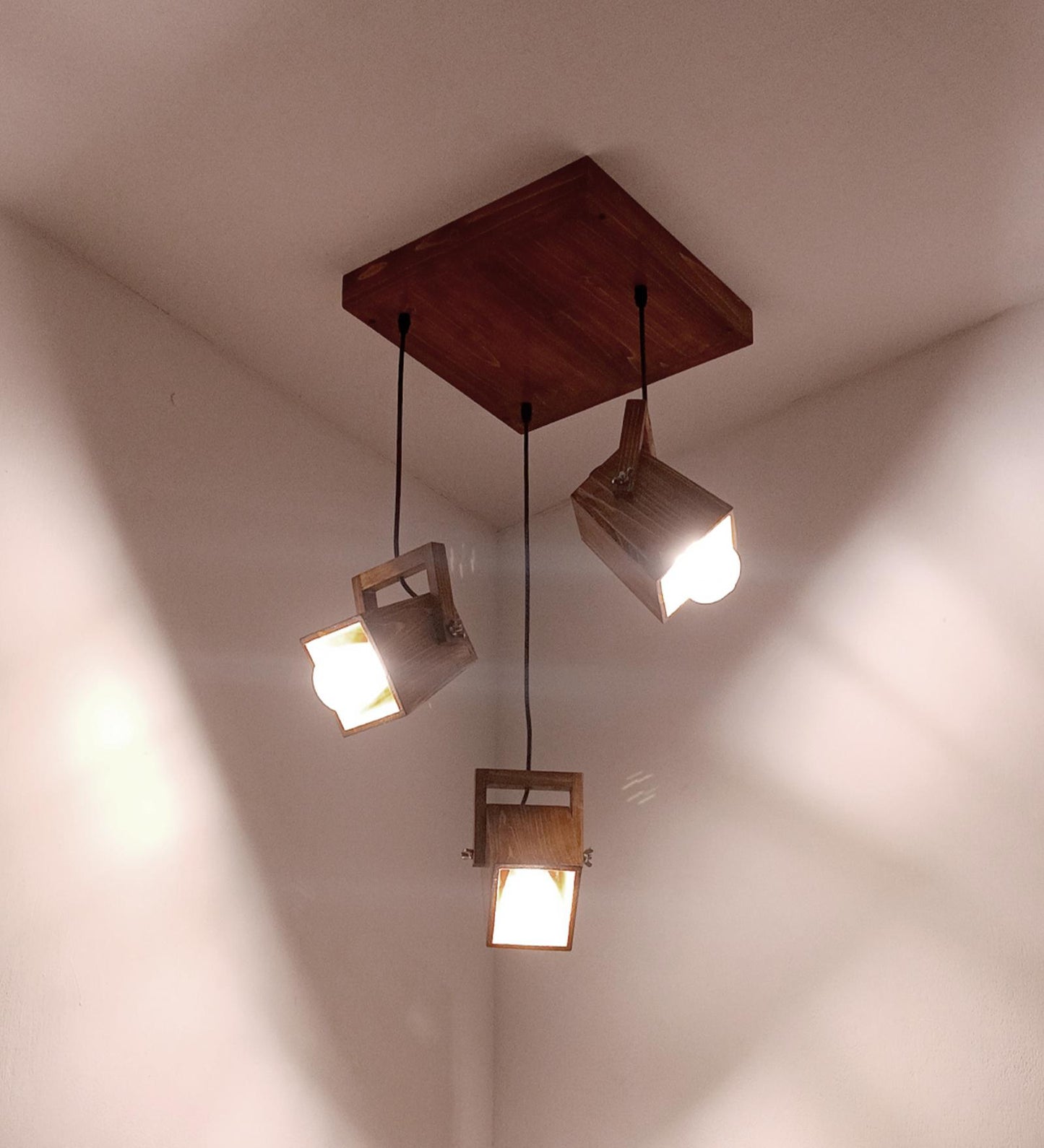 Luna Brown Wooden Cluster Hanging Lamp