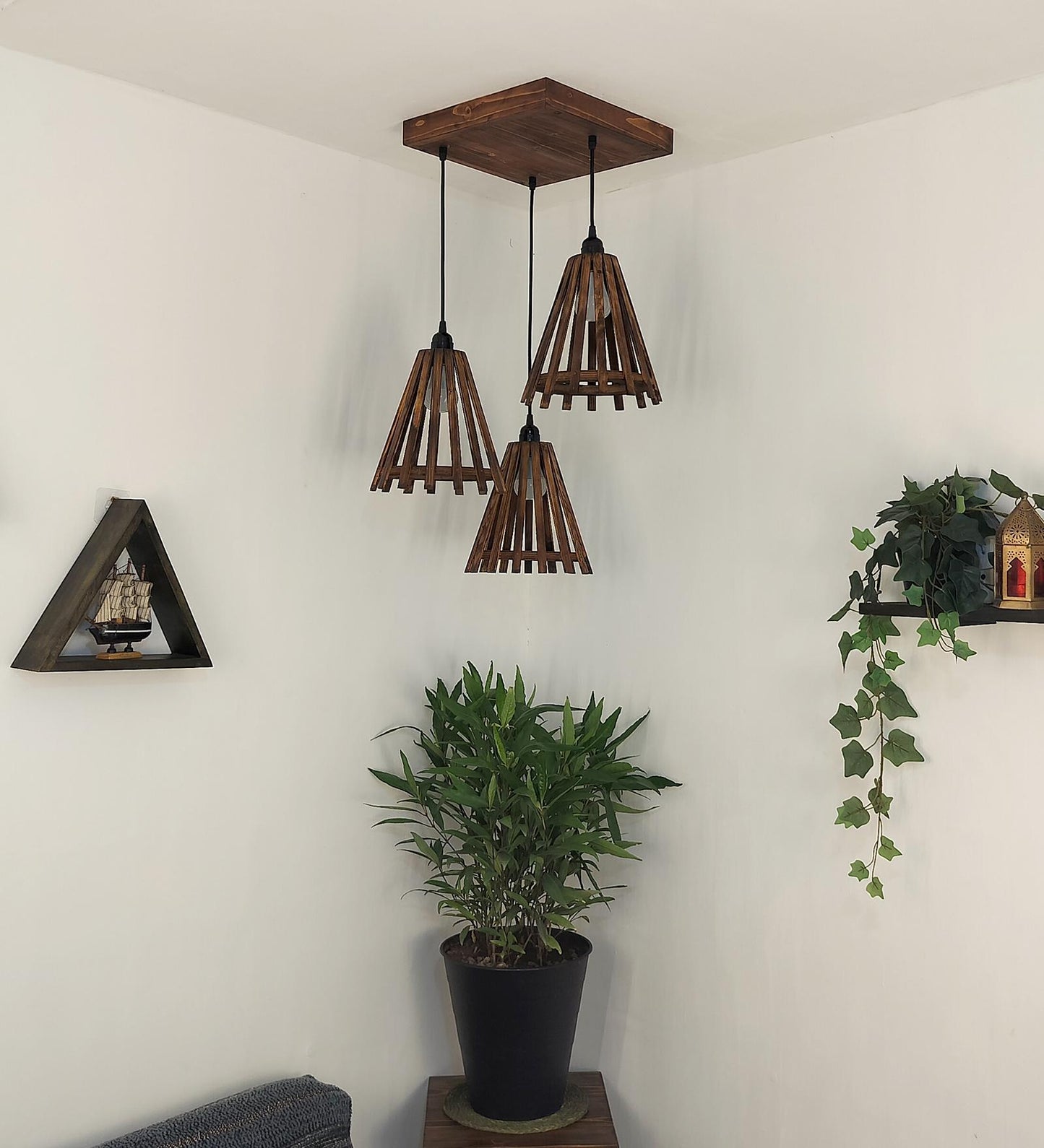 Terrestrial Brown Wooden Cluster Hanging Lamp