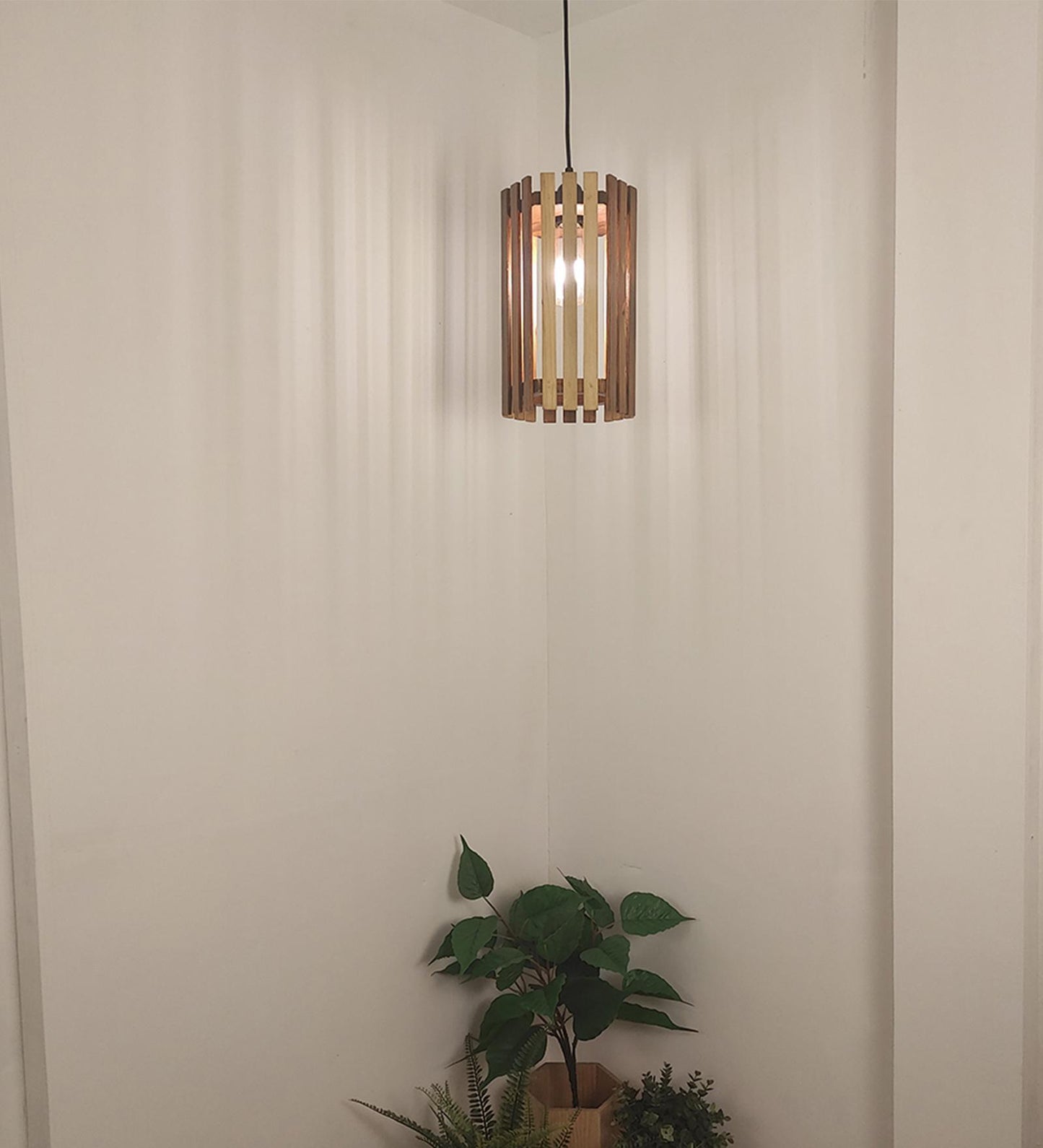 Look Brown Wooden Single Hanging Lamp