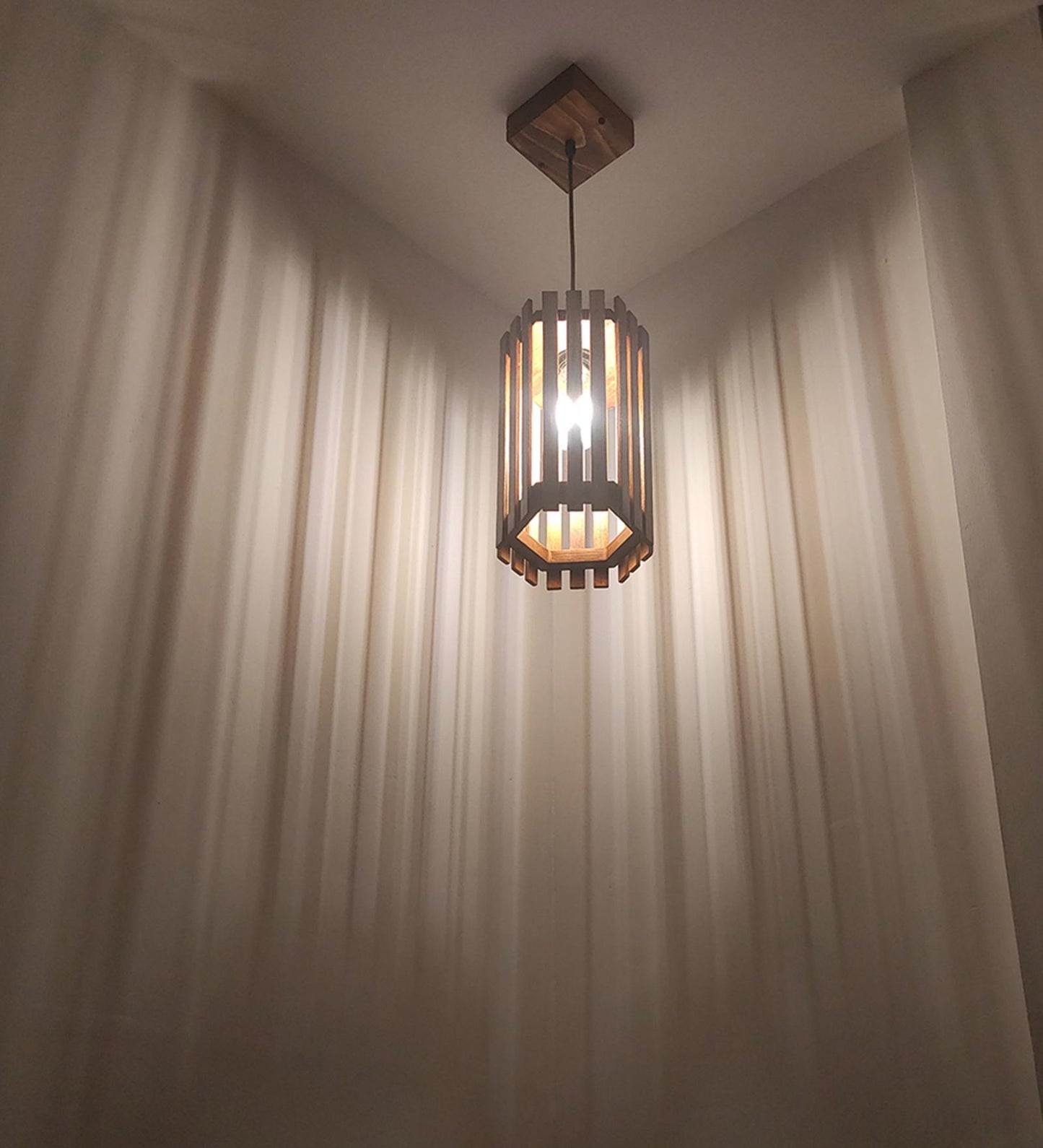 Look Brown Wooden Single Hanging Lamp