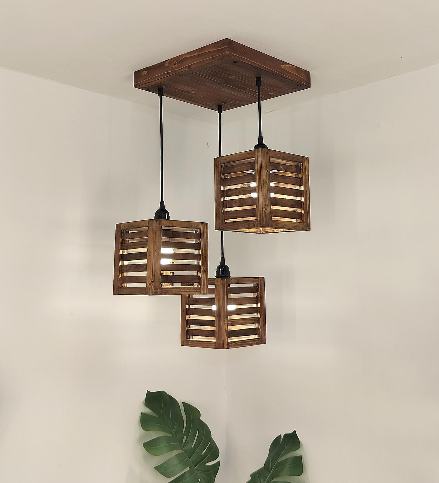 Be Brown Wooden Cluster Hanging Lamp