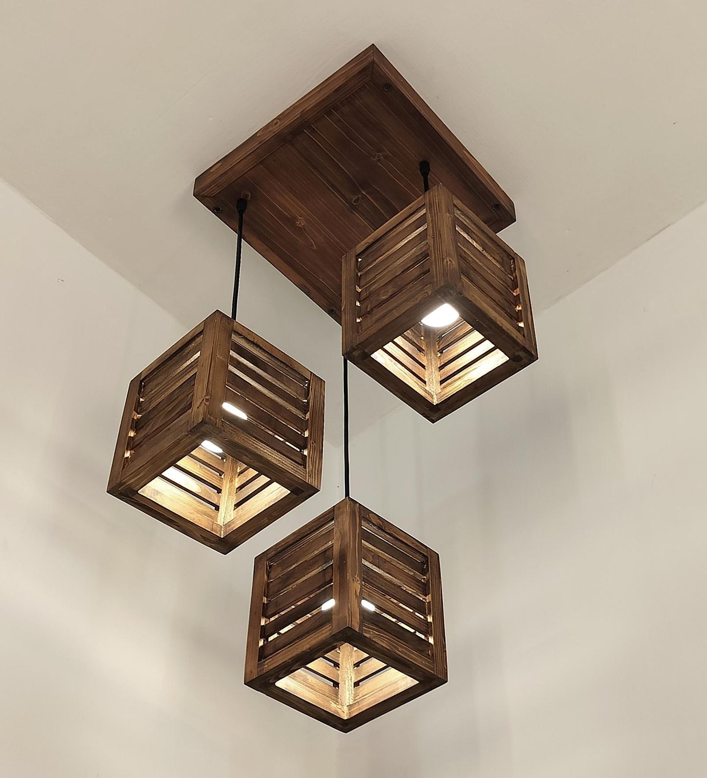 Be Brown Wooden Cluster Hanging Lamp