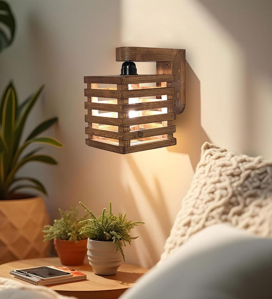 Be Brown Wooden Wall Light