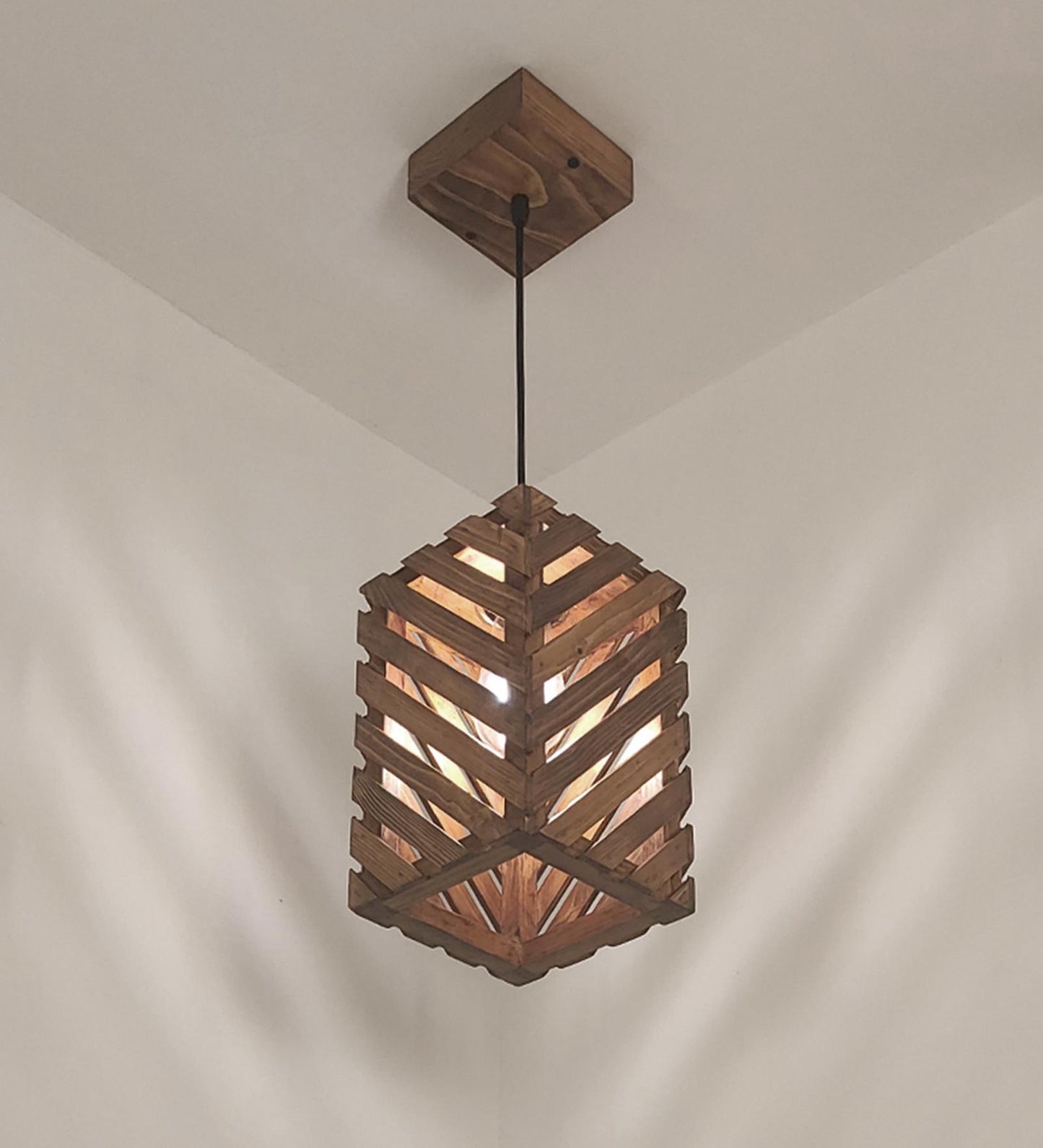 Pride Brown Wooden Single Hanging Lamp