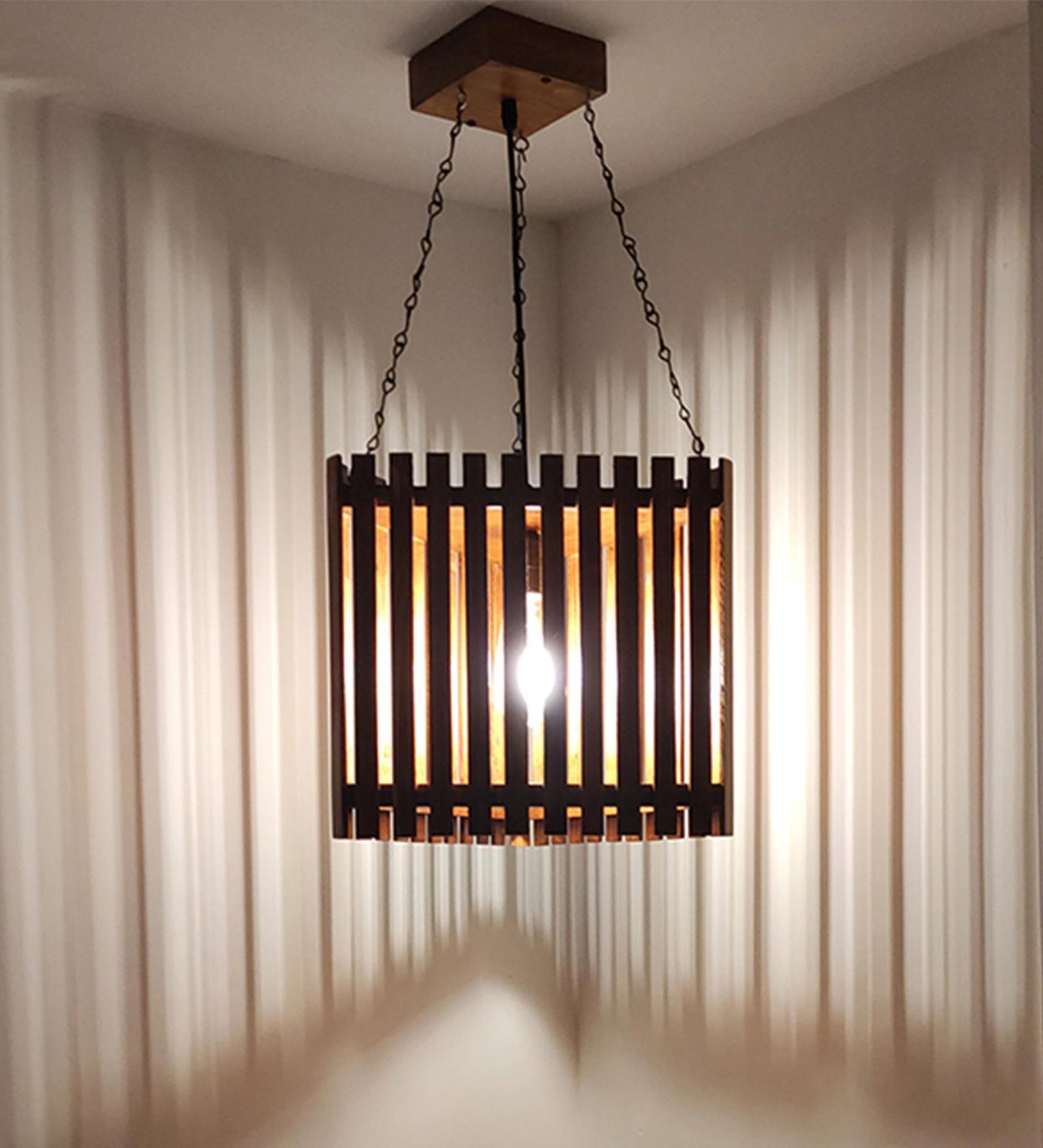 Fog Brown Wooden Single Hanging Lamp