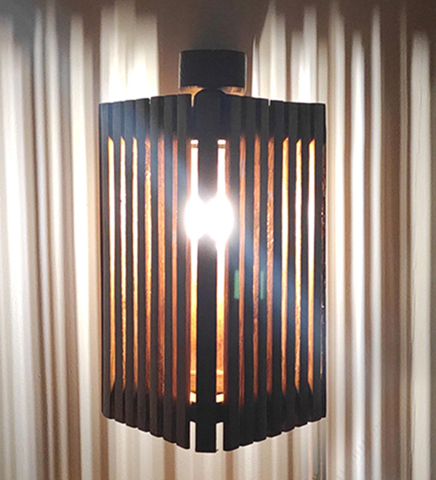 Fog Brown Wooden Wall Light