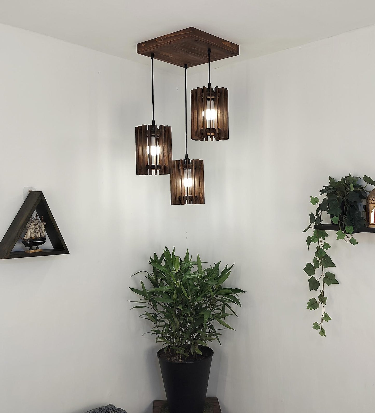 Dive Brown Cluster Hanging Lamp