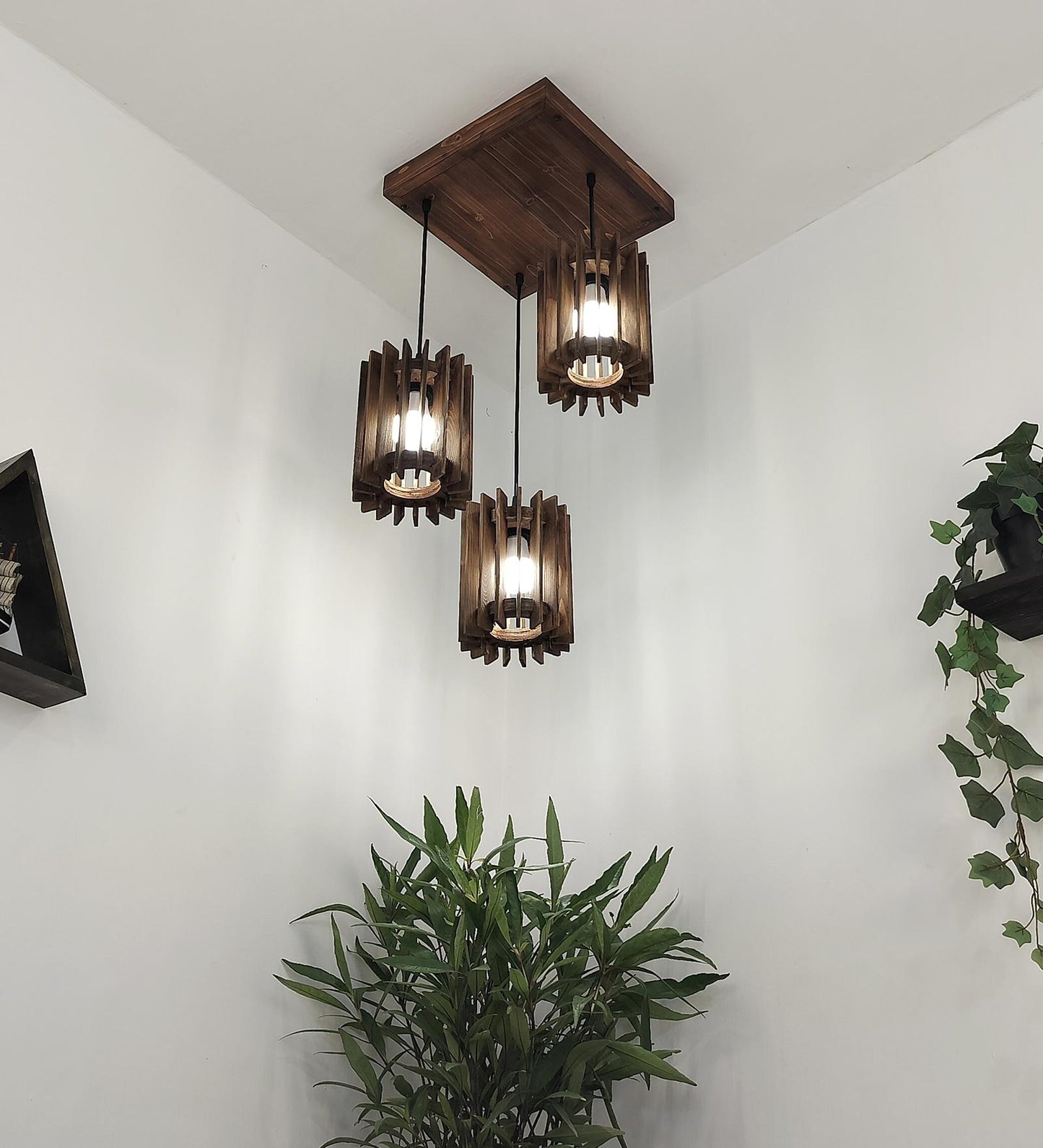 Dive Brown Cluster Hanging Lamp