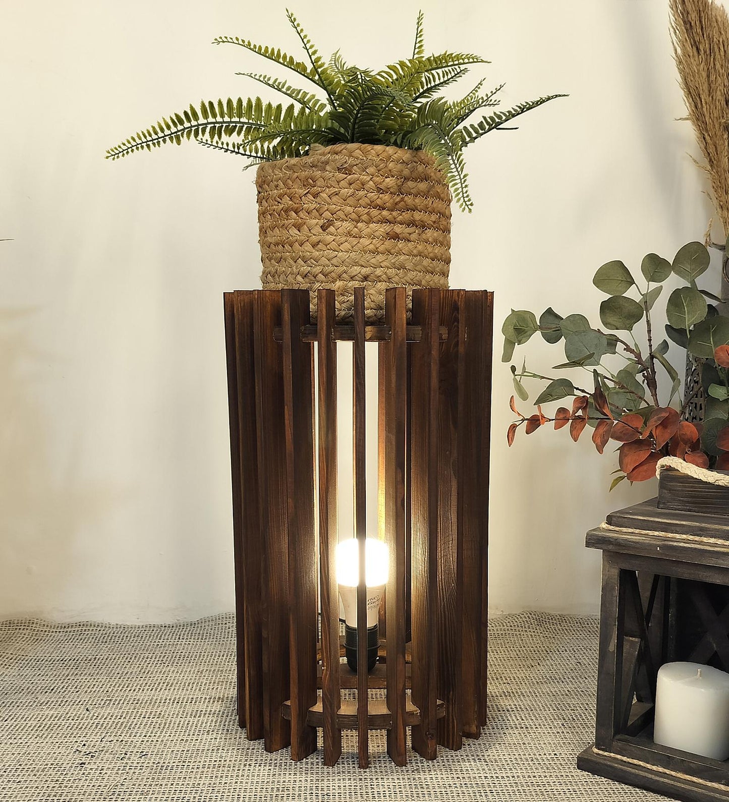 Dive Sidekick Wooden Floor Lamp