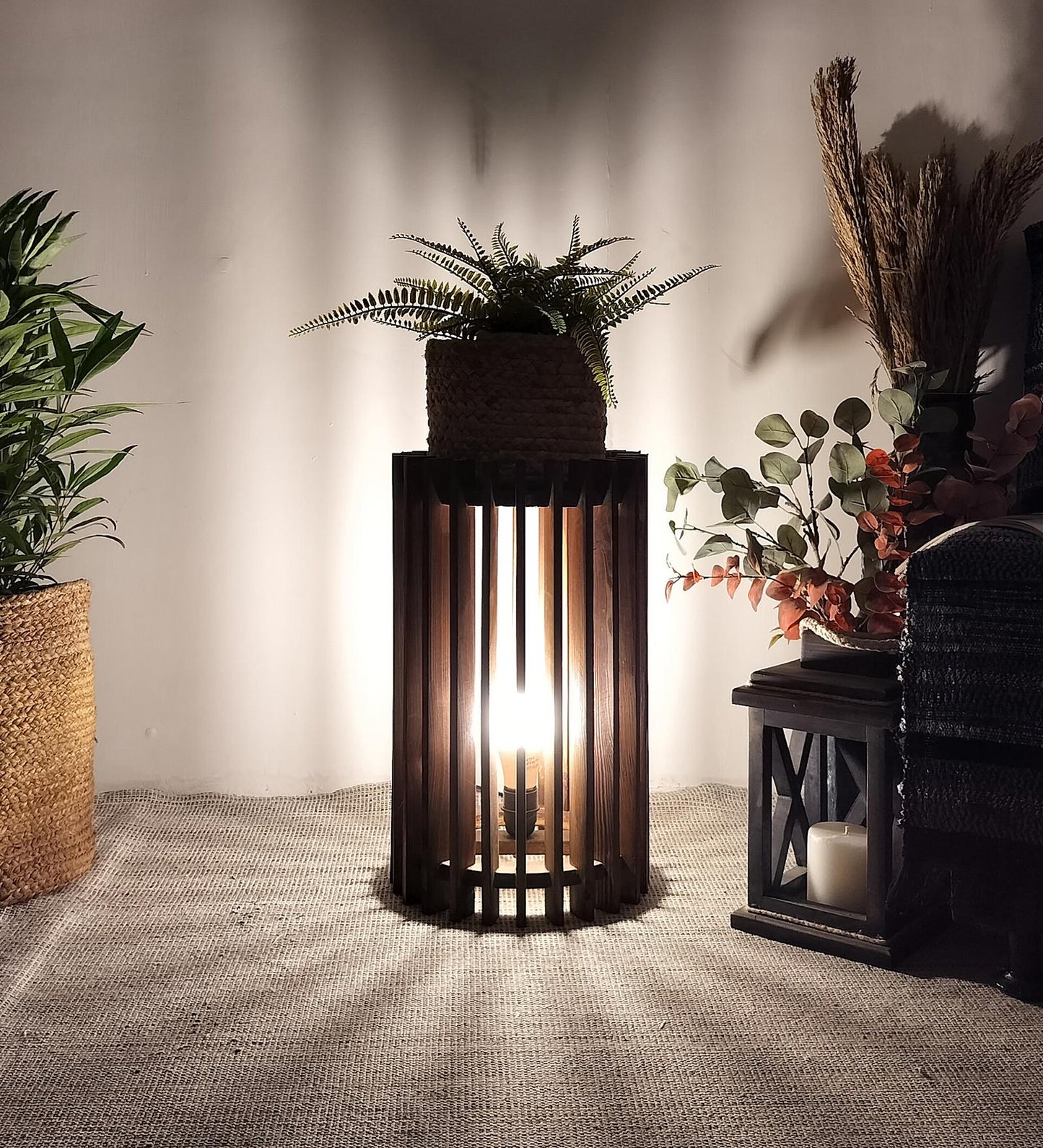 Dive Sidekick Wooden Floor Lamp