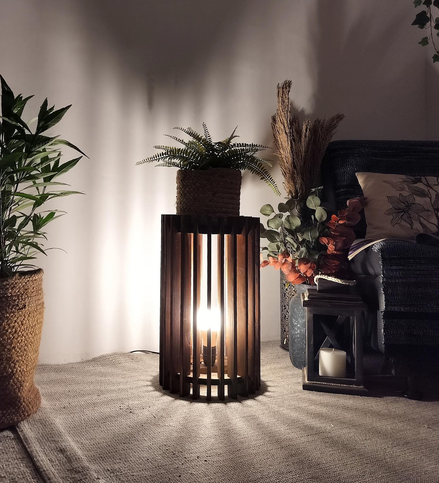 Dive Sidekick Wooden Floor Lamp