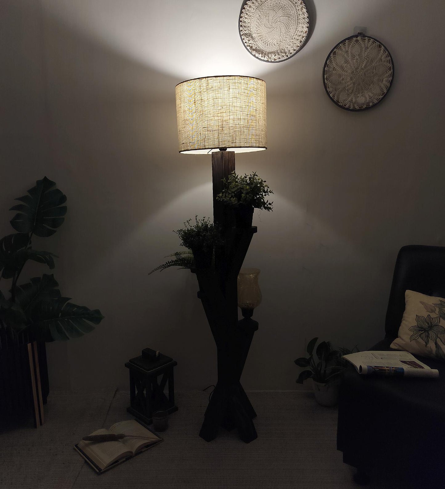 Eat Wooden Floor Lamp with Brown Base and Jute Fabric Lampshade