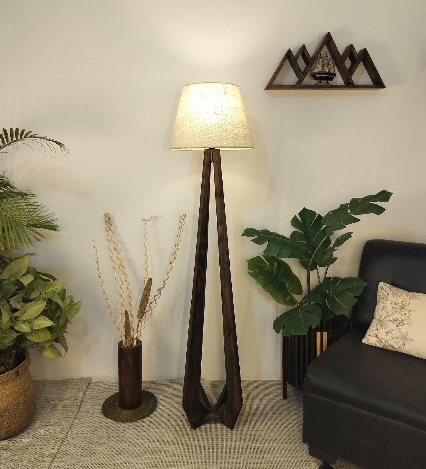 Mind Wooden Floor Lamp with Brown Base and Jute Fabric Lampshade